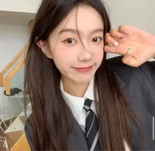 ins纯欲风女头