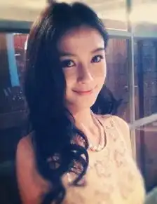 霸气十足的宅男女神深深大家的欢迎