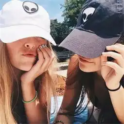 不爱上镜的害羞妹子可以这么拍照