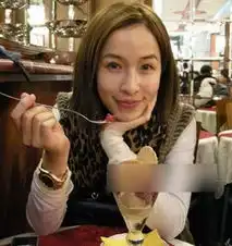看清他的真面目揪出虚情假意男二