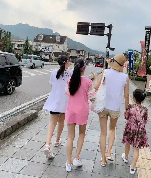 马伊琍建筑大师上线,冰激凌给予灵感,日本小镇重现少女光彩