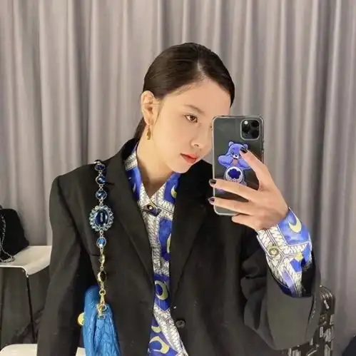 20岁的女生都在偷学她的穿搭技巧宋妍霏太会穿了,男生看了都点赞