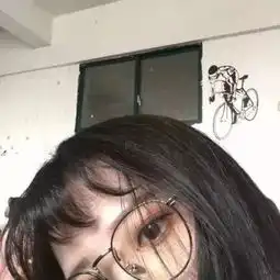黑色系女生头像