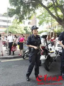天河中学考生自信满满上考场女特警持枪巡逻关心考生