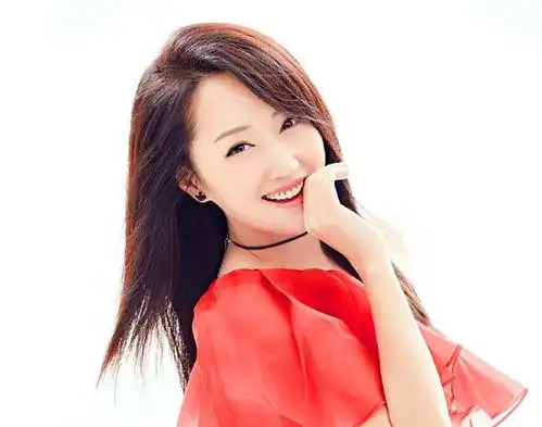 为什么很多女人到中年后却更有魅力4个简单原因,很少人能做到