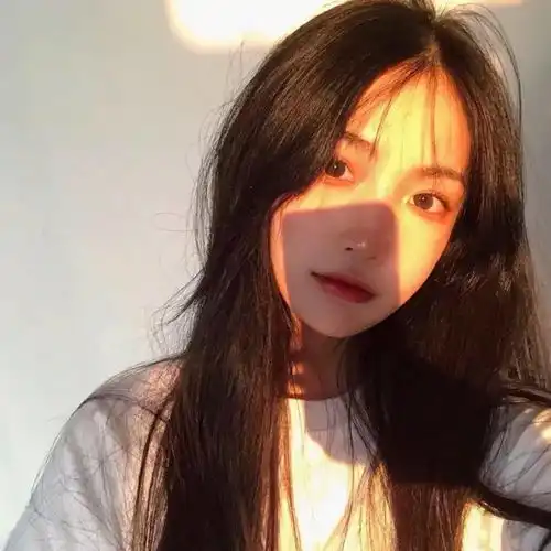 好看的男生女生头像