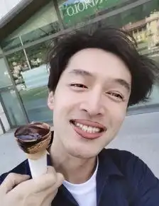 蔡徐坤周洁琼谈师生恋某女星两副面孔秦岚又败好感白敬亭高开低走胡歌被硬塞捧花