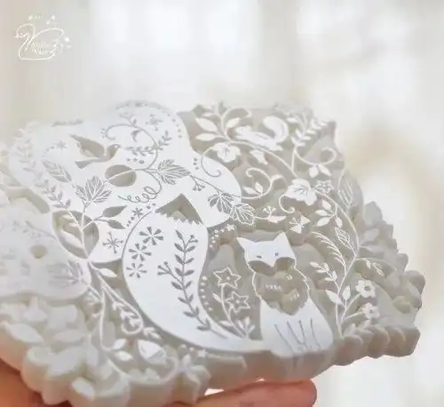 日本女孩用橡皮作画,碰瓷宫崎骏,看第一眼就沦陷了