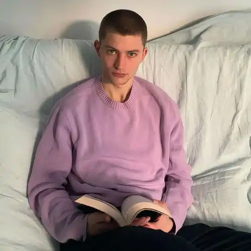 男生头像个性小众欧美男生头像