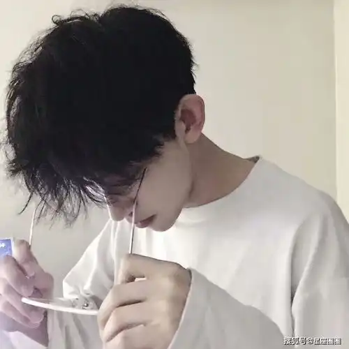 动漫头像可爱卡通女生头像
