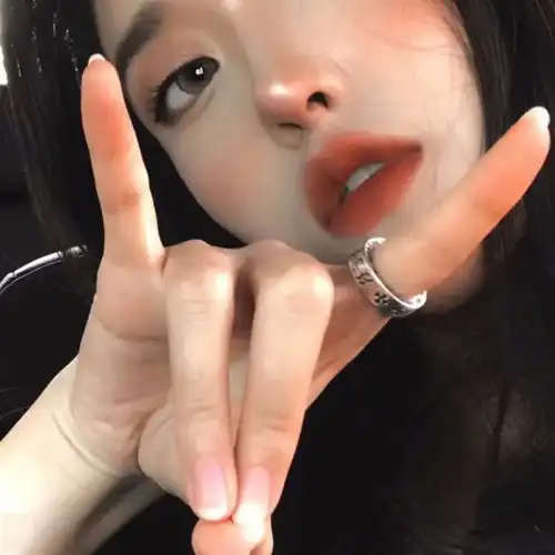 女生头像成熟好看有气质