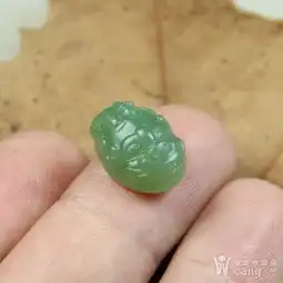 和田玉碧玉鸭蛋青苏工精雕兽面貔貅戒面招财辟邪男女款