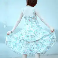 清新意境qq女生头像忘记整个世界心中仍有你