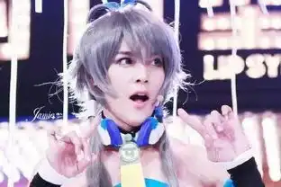 明星cos我只服汪东城这燃烧的中二魂