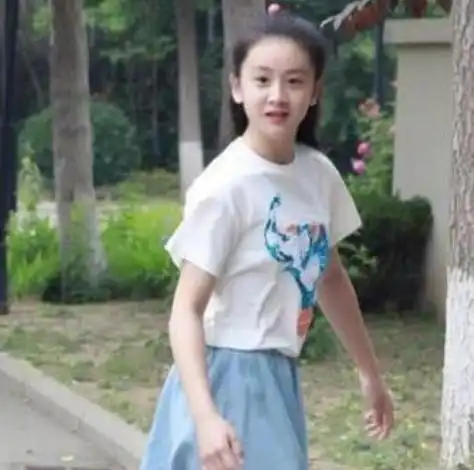 田亮女儿太早熟12岁身高1米7,这就是田亮叶一茜结合体版