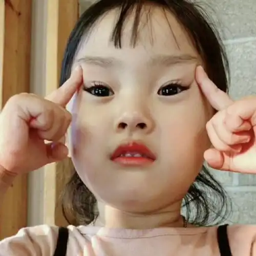 这个小女孩叫什么名字呢