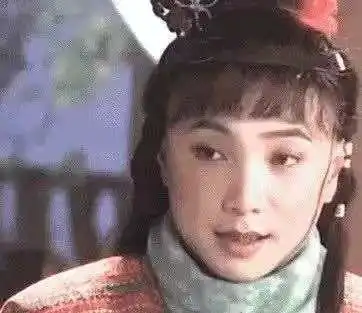 男明星们扮过的女装,徐峥妖艳,霍建华让人出戏,而他翩若惊鸿