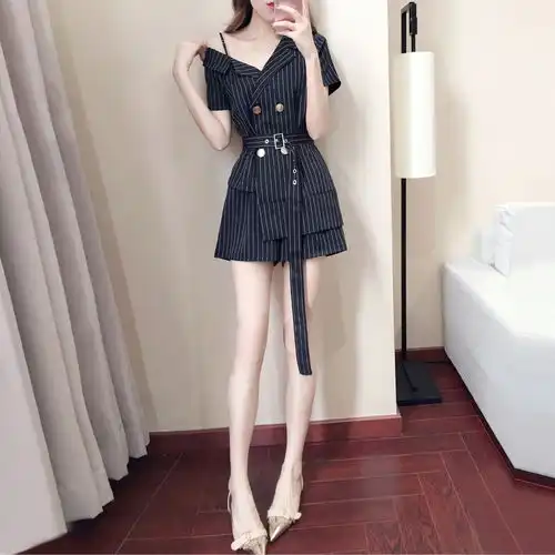 轻熟气质连衣裙,职场女性的首选