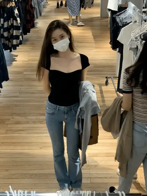这张忧郁的甜妹脸,随便一张都是会被美少女们拿来做头像的程度