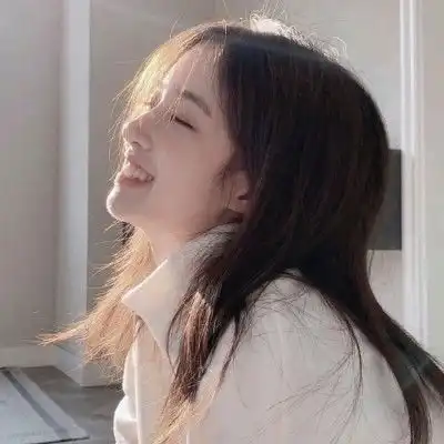 女生头像伤感微丧的句子我还在原地,可是你去了哪里