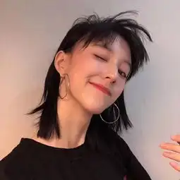 女生头像不想和你看同一个月亮了,只想和你一同看月亮