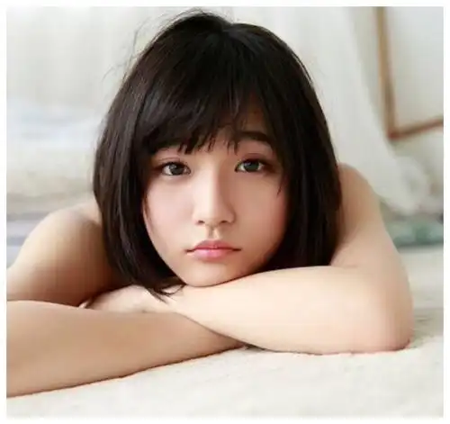 17岁日本少女浅川梨奈出道,被称为日本千年一遇的童颜玉女