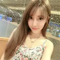 qq头像女生摄影我们曾相爱想到就心酸唯美清新的女生头像大全
