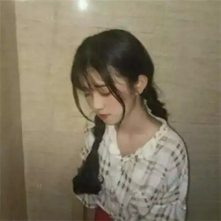好看独特的微信头像女,微笑很甜美的漂亮女生