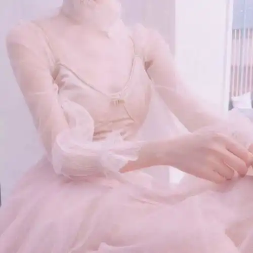 粉色女生头像