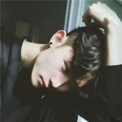 帅气迷人好看的qq头像男生,侧脸侧面更是帅到极致了