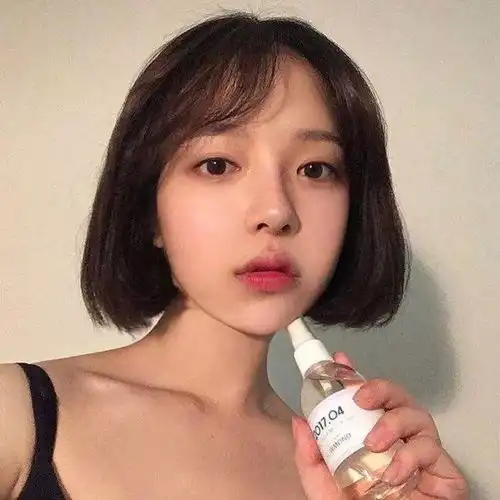告诉你顾客黑发女生,做哪种发型最好看