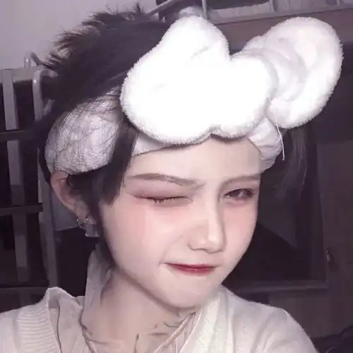 女生头像太去深究对方的人性你会不快乐的