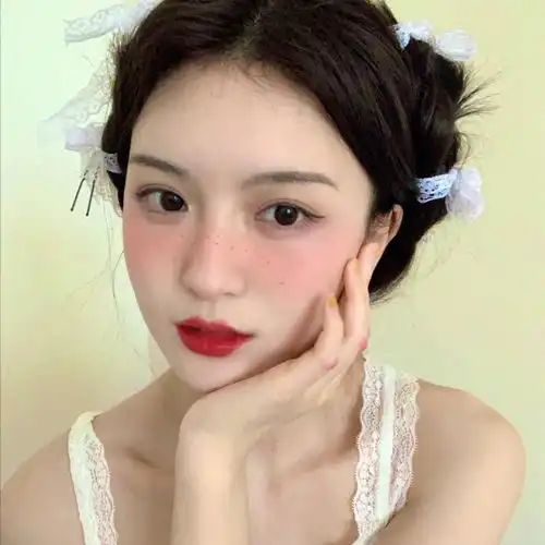 小众干净的优质女生头像
