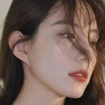 免费高清女生头像可爱真人qq微信女头,将私有浪漫公之于众
