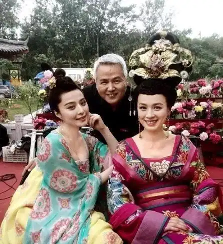 微商女王张庭