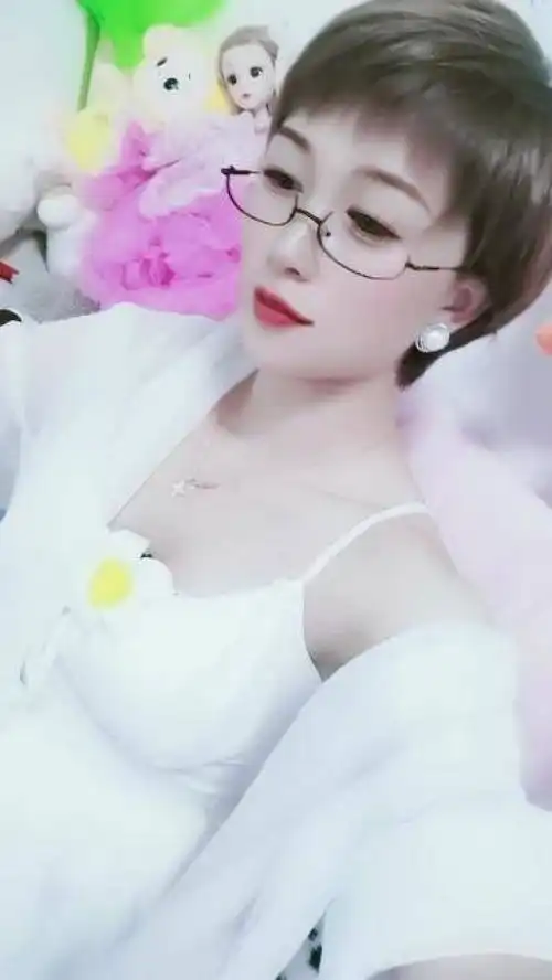 爱情啊我的仙气日常你笑起来就是好天气短发女生最帅气小傻瓜