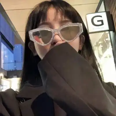 好看的女生头像,真人女头