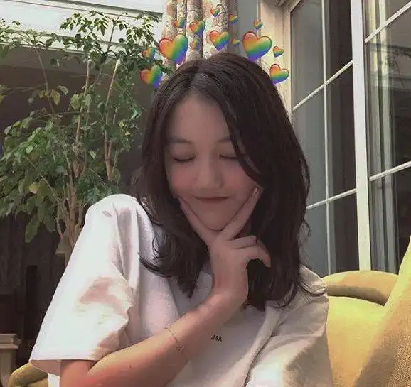 有种叛逆期叫李嫣,14岁染黄发穿露脐衫,王菲没空管她吗