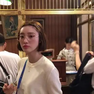 超漂亮的女生微信头像精选