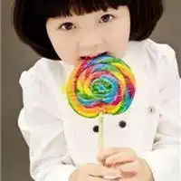 吃棒棒糖女生头像卡通可爱吃棒棒糖少女头像