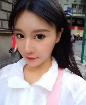 中国乳神力挺德国比基尼装引裸男搂腰狂吻6915687搜狐时尚频道图片库大视野搜狐