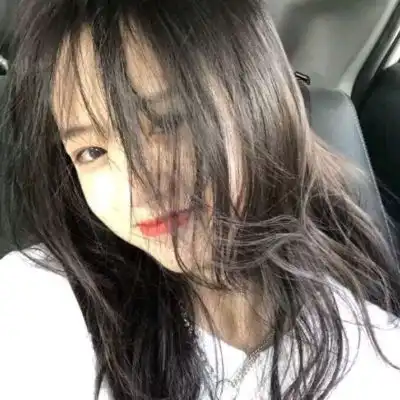 干净女头拿图点赞谢谢您内