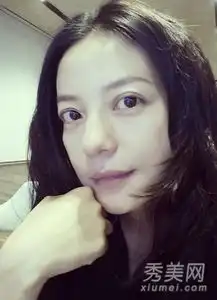 娱乐圈真美女pk皮肤好才敢晒素颜