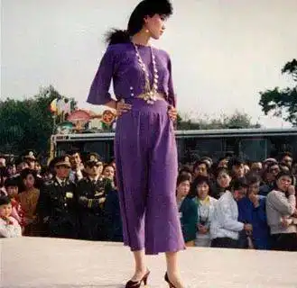 你好,80年代美学