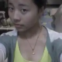 素颜美女头像真实照片侧面微信头像图片大全