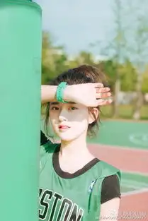 组图女交换生晒写真甜美鲜嫩展清纯少女风