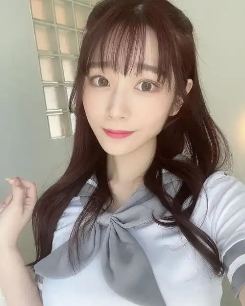 丰满的欧派过于甜美动人岛国美女模特河北彩花美照河北彩花出道