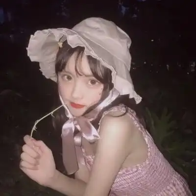 个性高冷气质女生头像,清纯的美女为你而来