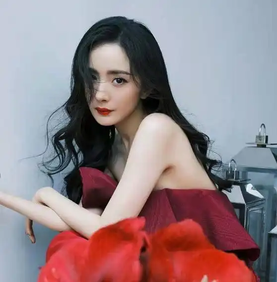 李少红谈演员出走是必然,说杨幂变沉静周迅有追求,网友值得被夸