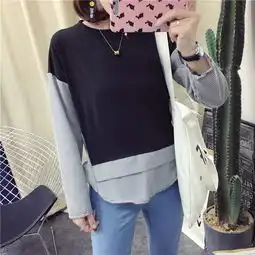早秋女装韩版原宿风个性黑白拼色字母长袖喇叭袖t恤宽松学生上衣